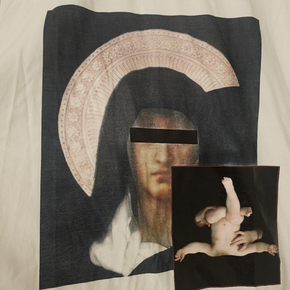 Givenchy Oversized Graphic Tee – Authentic, 22” Pit to Pit - Picture 2 of 5